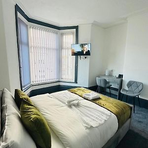 The New Valron Hotel